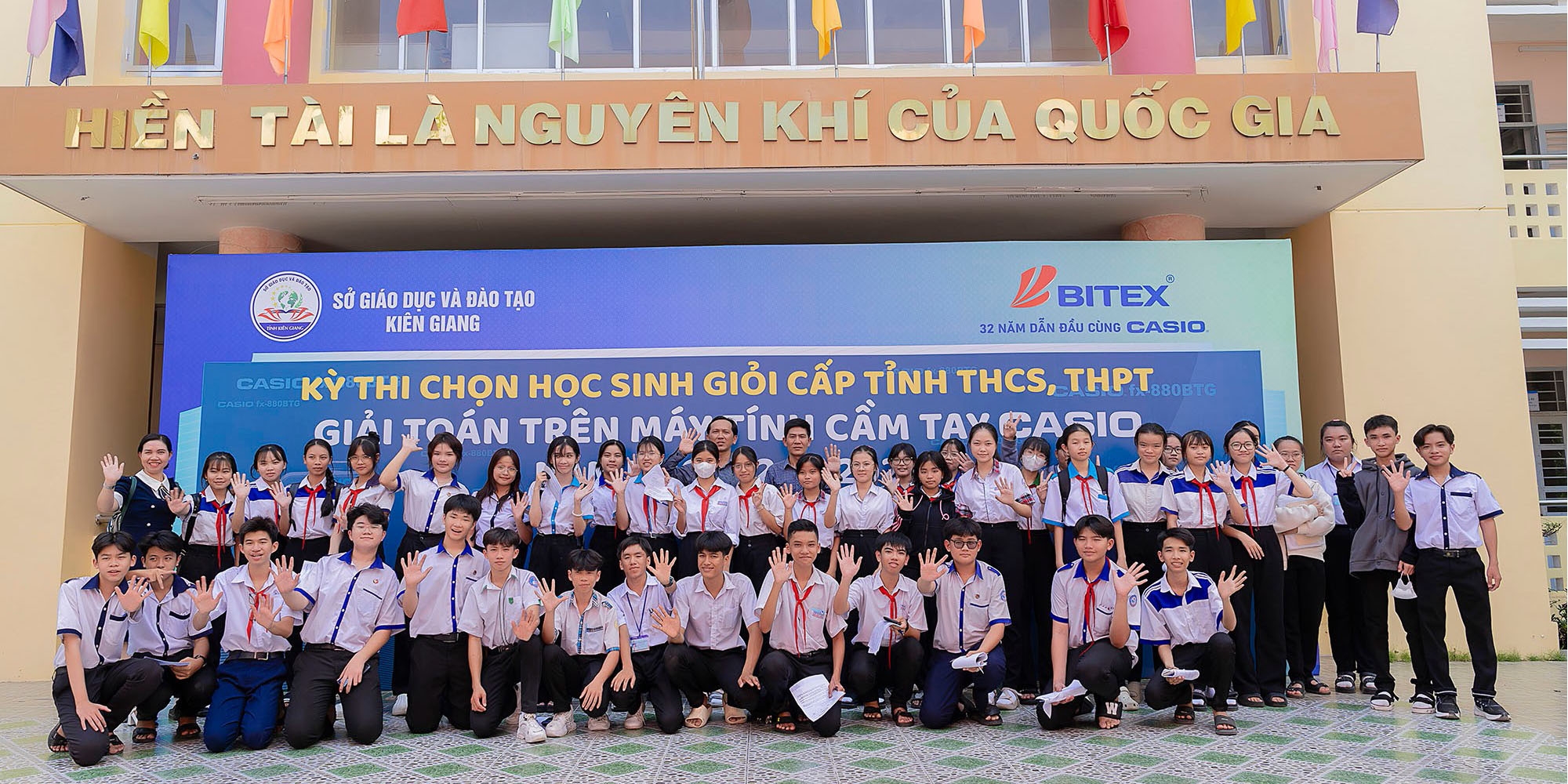 <p>
	Kiên Giang - Kỳ thi máy tính cầm tay Casio</p>
